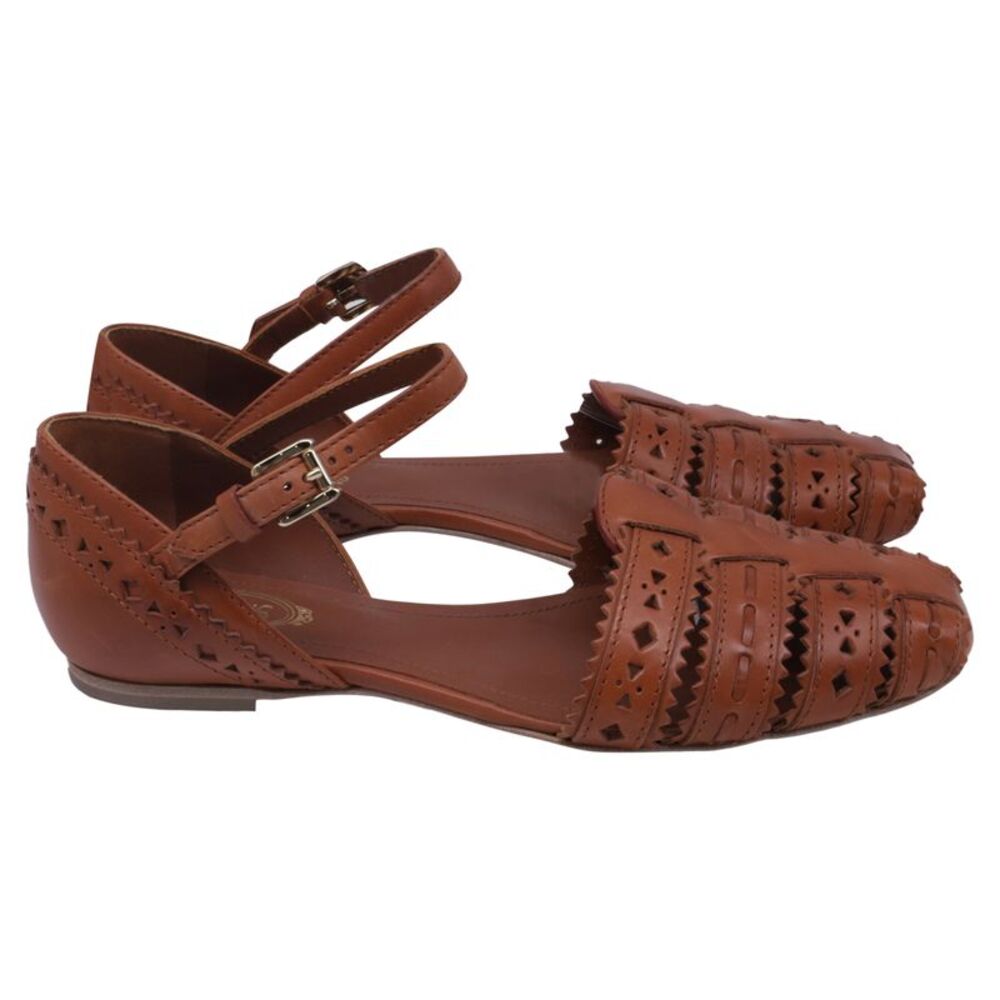Tod's Laser-Cut Ankle Strap Ballet Flats in Brown Leather